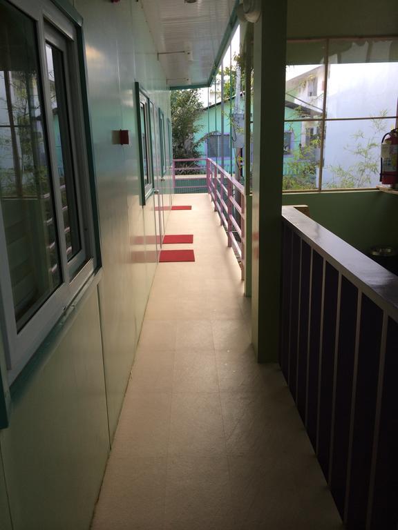 Shore Time Hotel - Annex Balabag  Екстер'єр фото